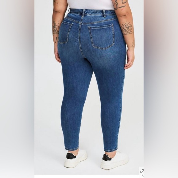 Torrid Trio Fit Skinny High-Rise Jeans, Sizes 10-14, Regular - Picture 5 of 14